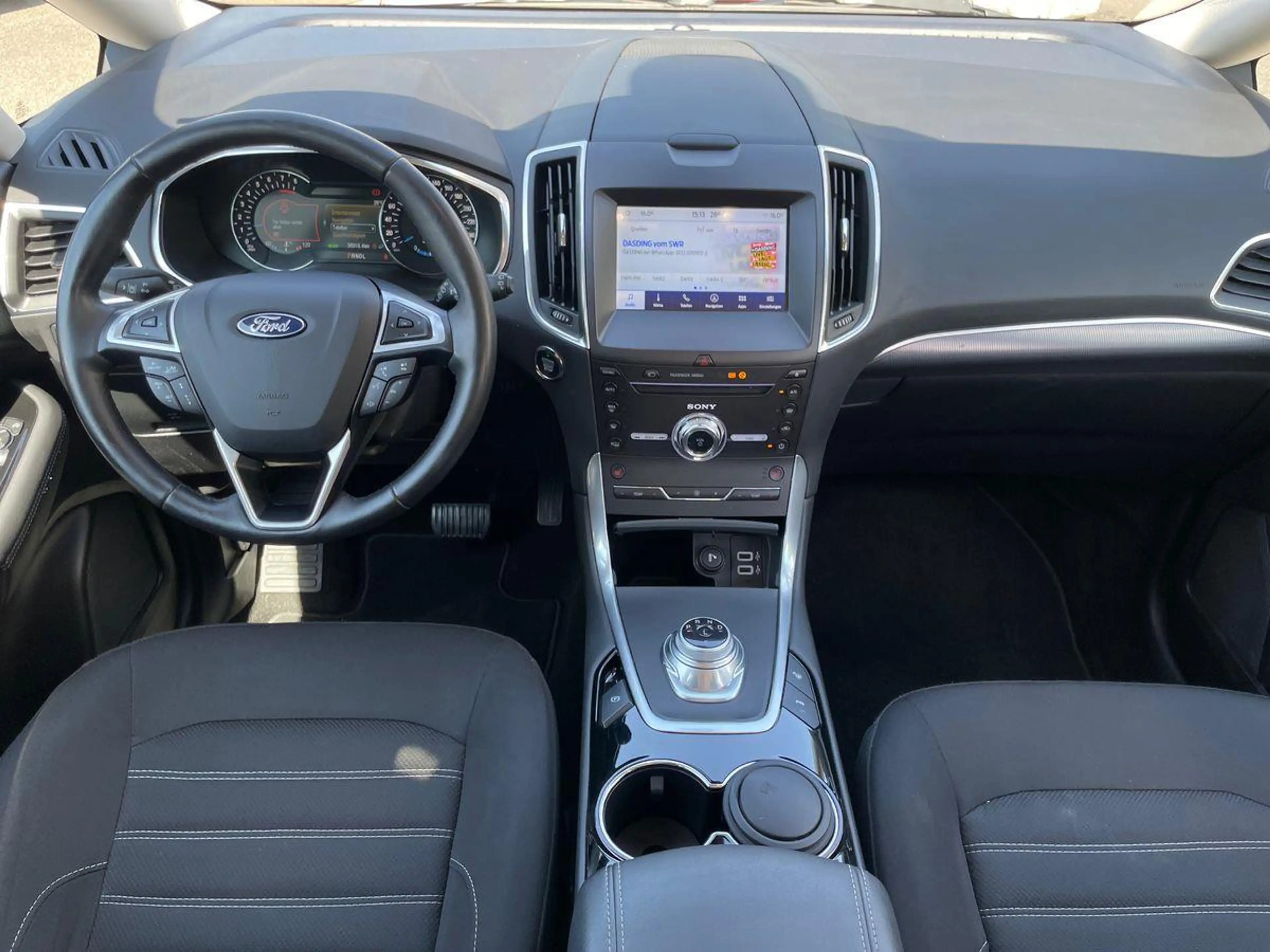Ford Galaxy 2.5 Duratec Hybrid (FHEV) Titanium Autom. BUSINESS — photo 12