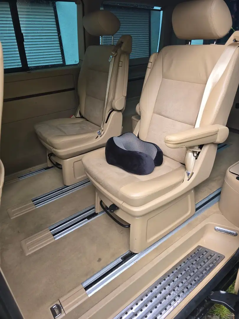Volkswagen T5 Multivan Multivan Highline Zwart - 2