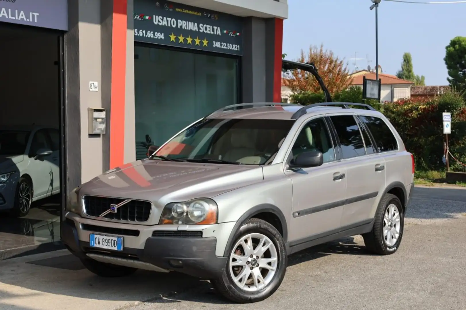 Volvo XC90 2.4 D5 163 CV Automatica AWD EXPORT o COMMERCIANTI Gris - 1
