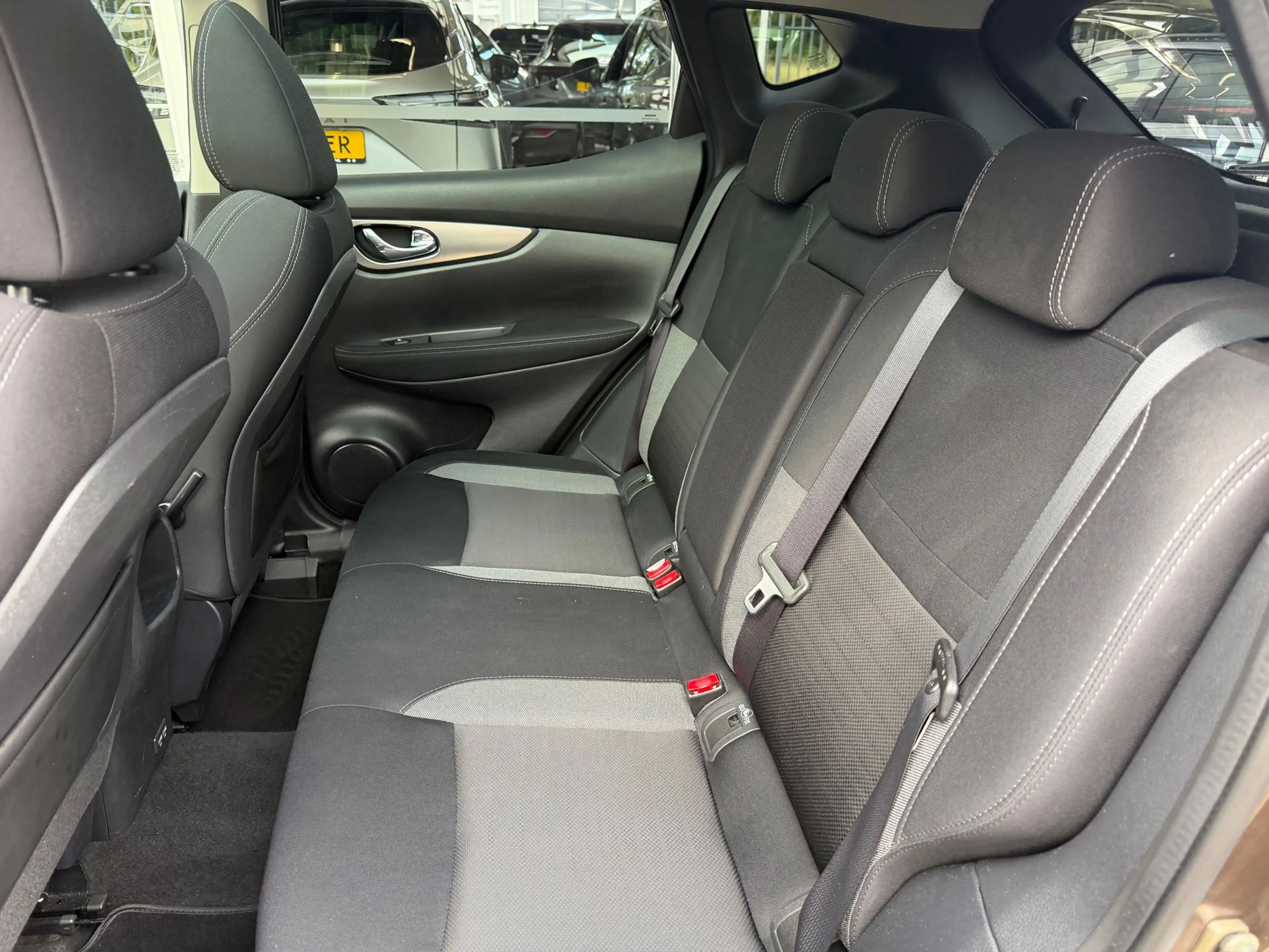 Nissan Qashqai 1.2 N-Connecta PANORAMA , 360 CAMERA — photo 10