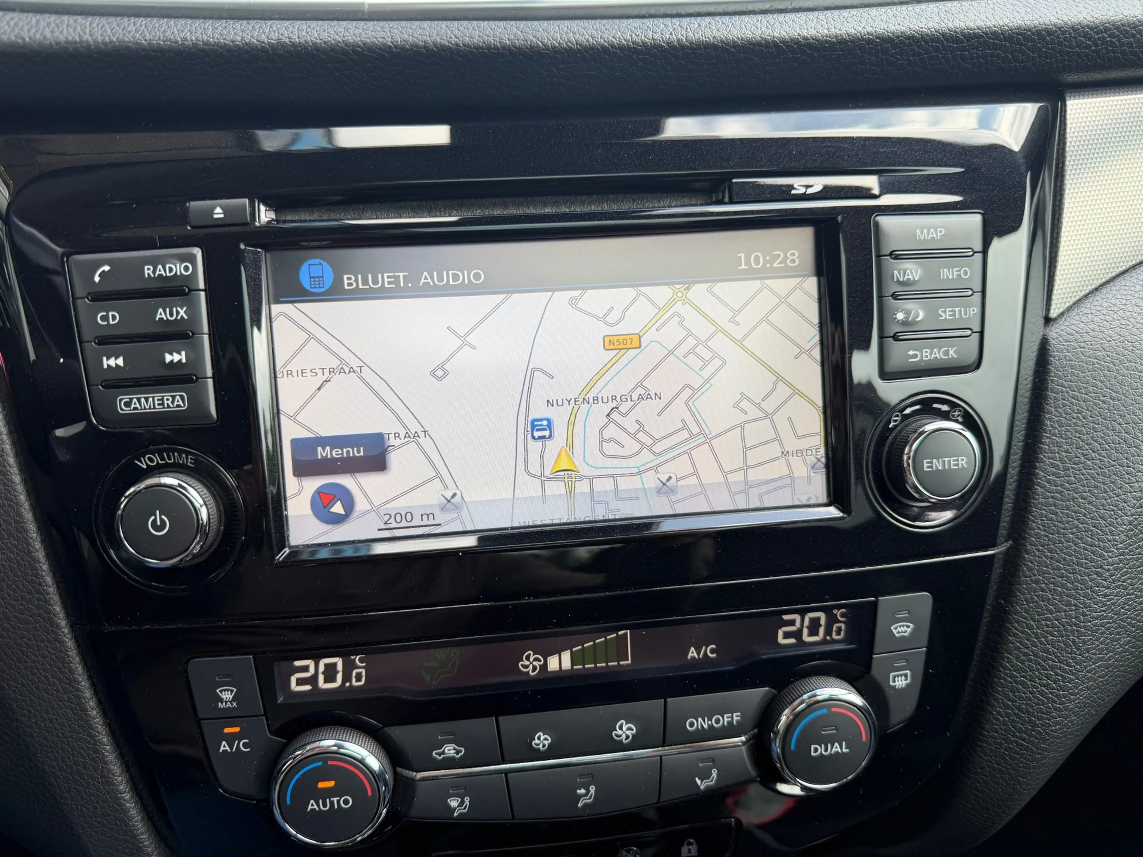 Nissan Qashqai 1.2 N-Connecta PANORAMA , 360 CAMERA — photo 14