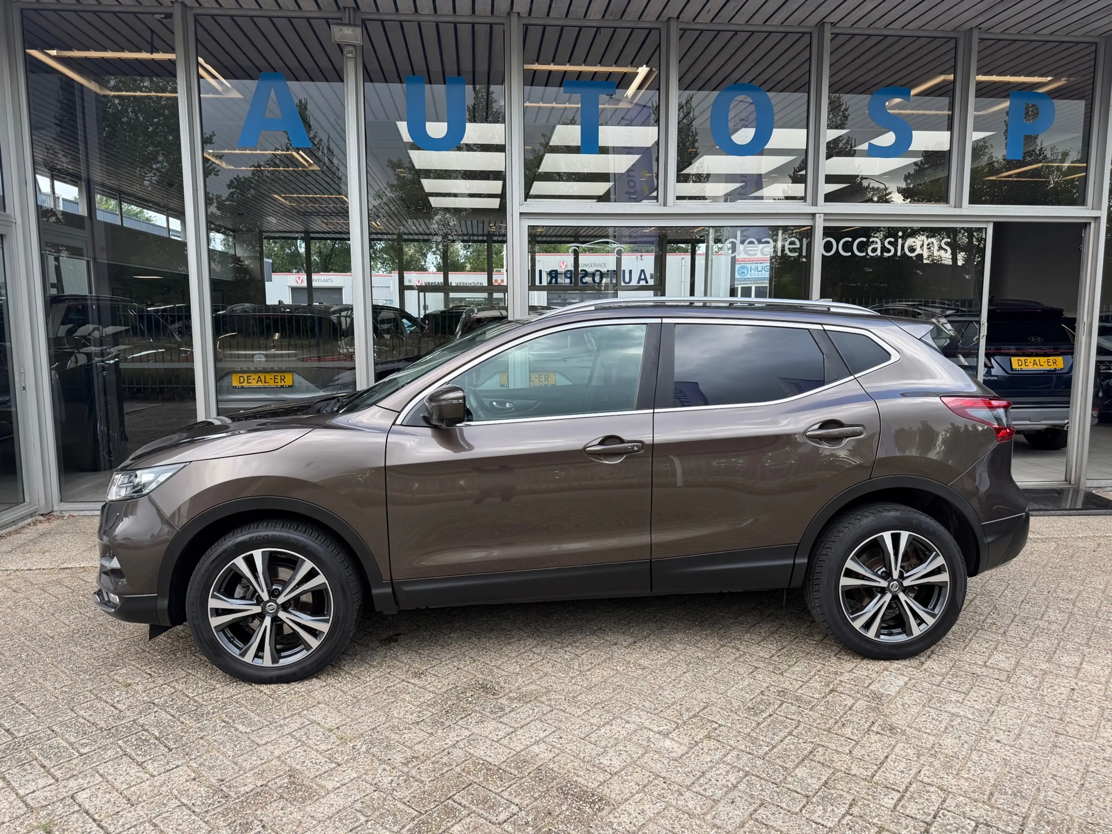 Nissan Qashqai 1.2 N-Connecta PANORAMA , 360 CAMERA — photo 3