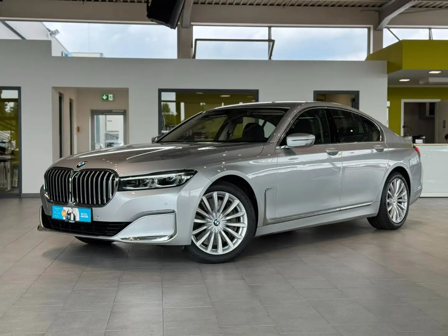 BMW 750 i xDrive*Massage*Sitzblftng*Softclose*Memory* Silber - 1
