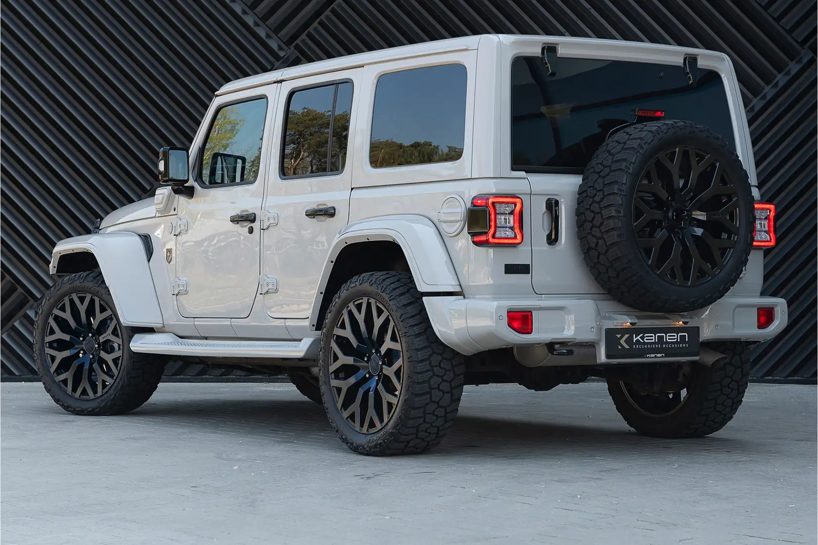 Jeep Wrangler 4 x e 380 BRUTE Richmond Alpine Led  ACC DAB Camer Gris - 2