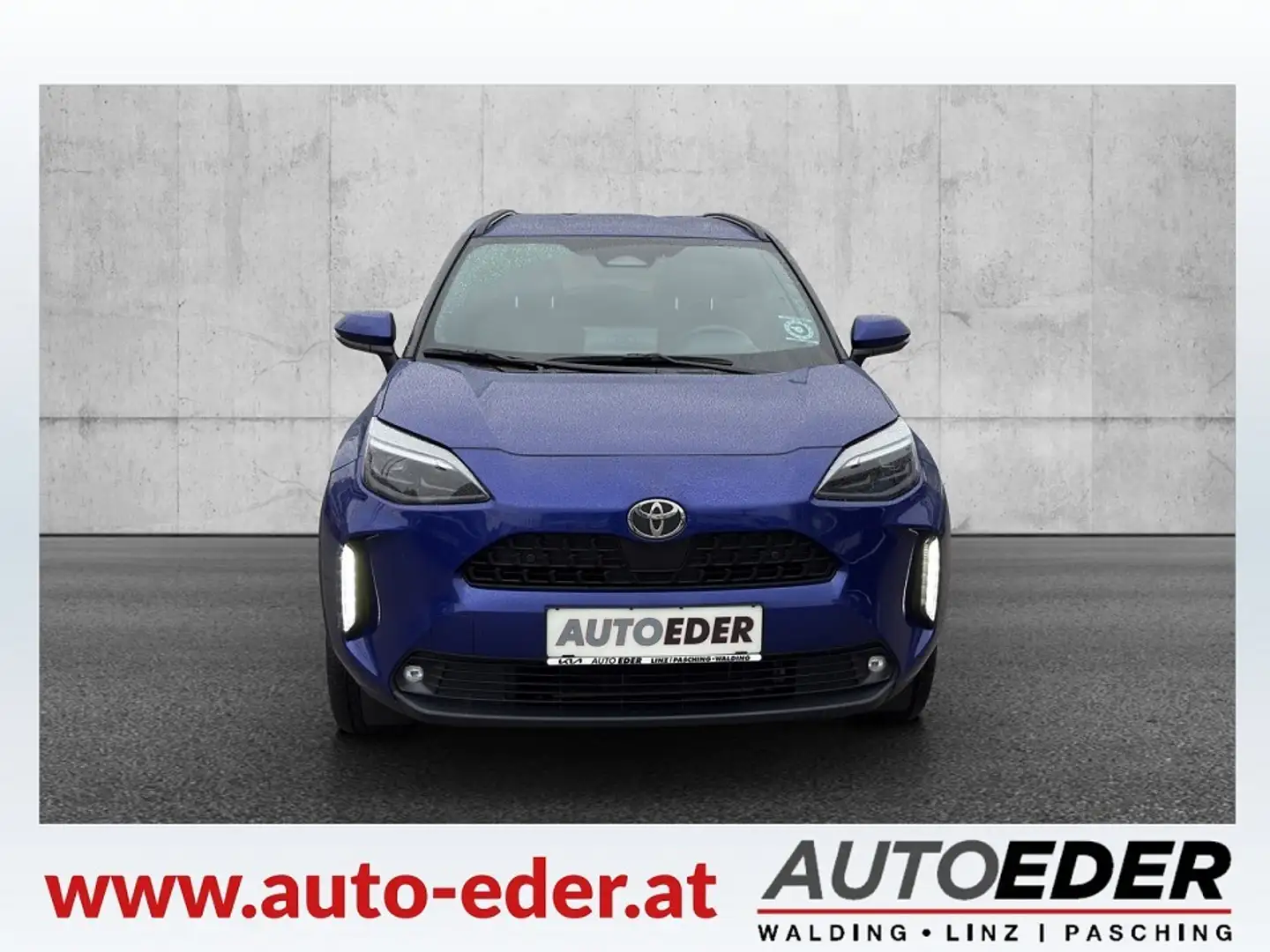 Toyota Yaris Cross 1,5 VVT-i Hybrid Active Drive Aut. Blau - 2