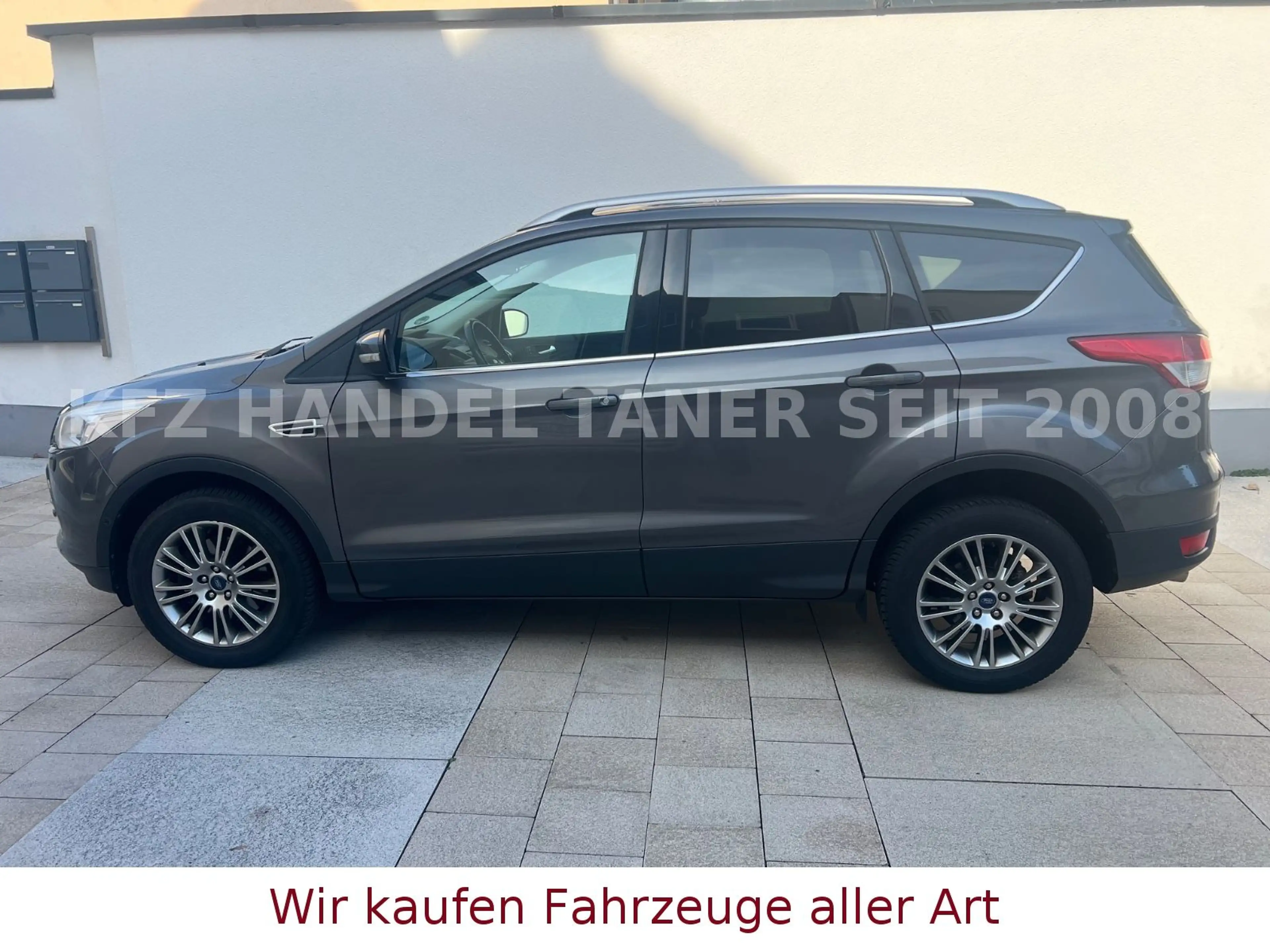 Ford Kuga Titanium — photo 7