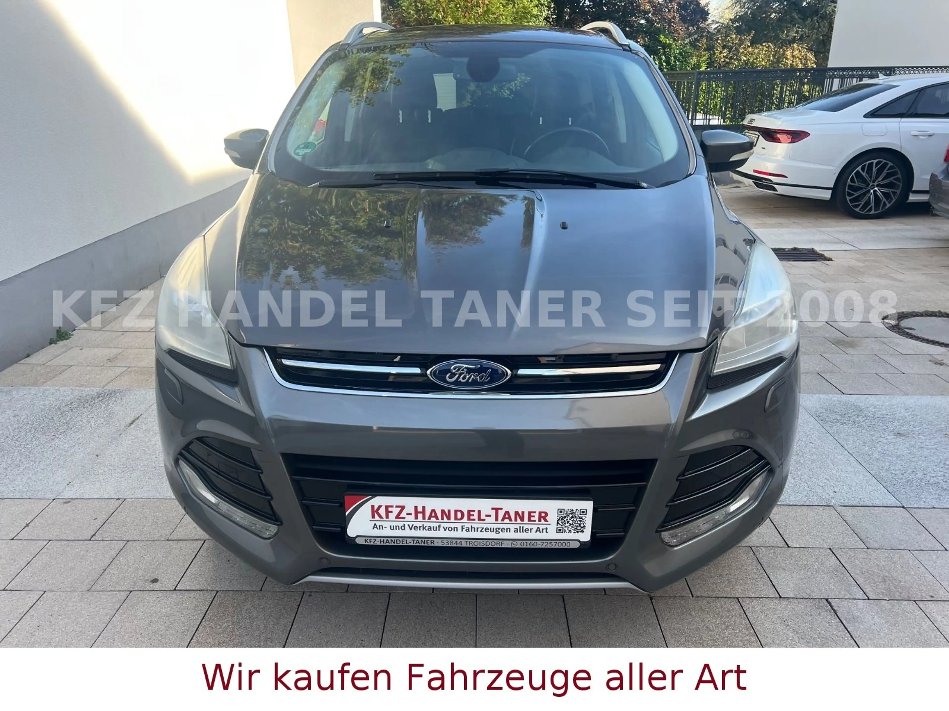 Ford Kuga Titanium — photo 2