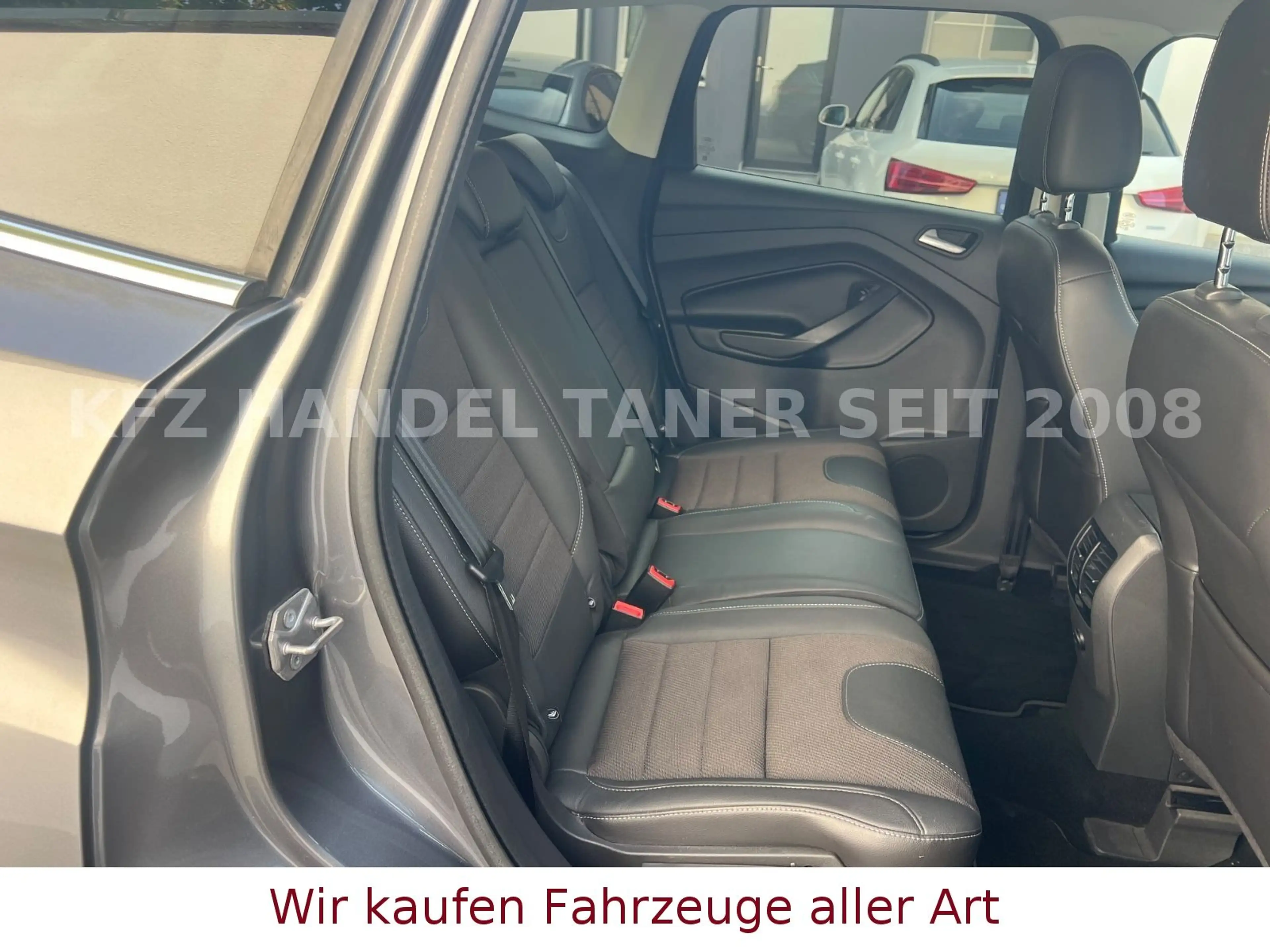 Ford Kuga Titanium — photo 13