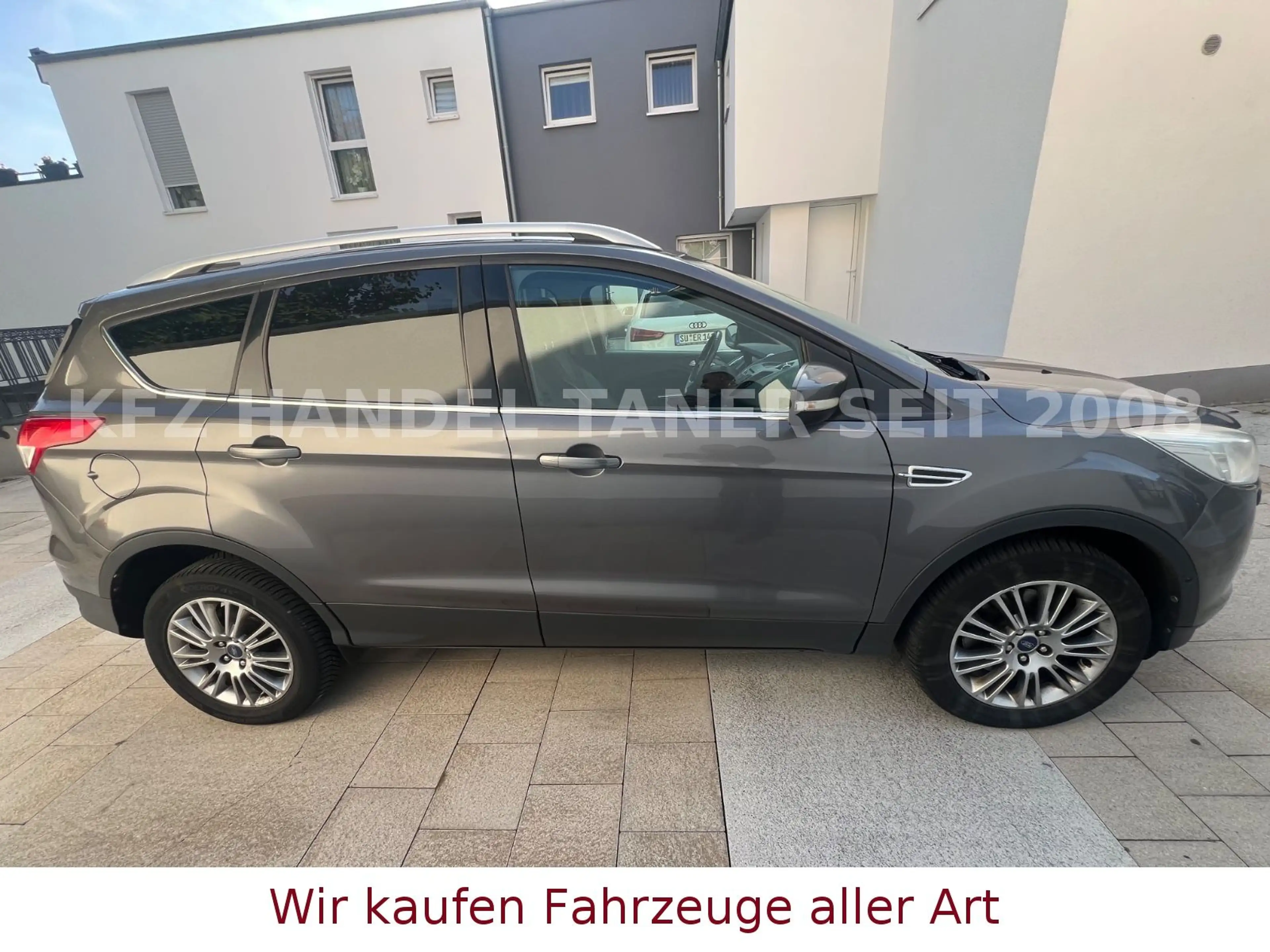Ford Kuga Titanium — photo 9