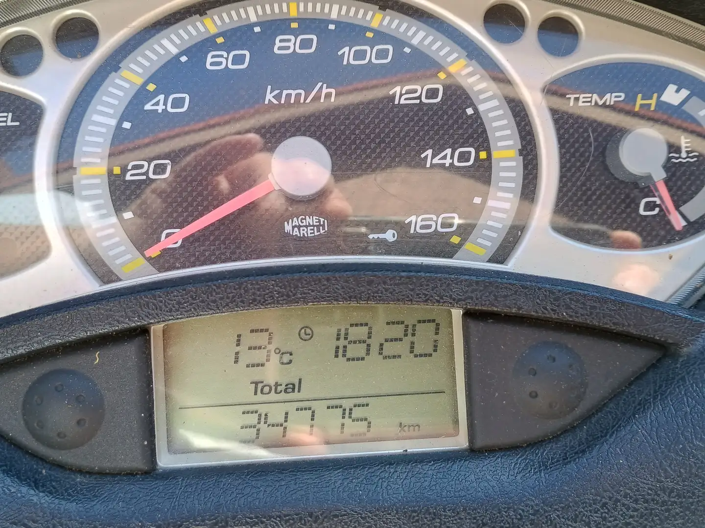 Yamaha X-Max 250 Negru - 2