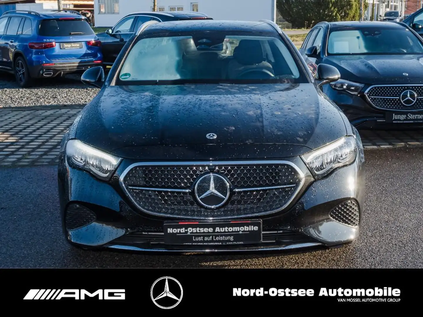 Mercedes-Benz E 300 e T AVANTGARDE ADV. AHK DISTRO LED KAMERA Schwarz - 2