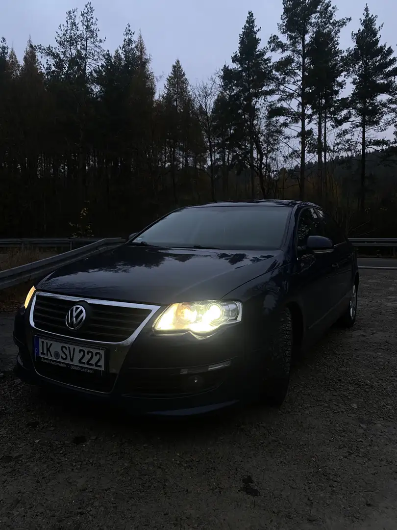 Volkswagen Passat Passat 2.0 TDI Sportline plava - 1