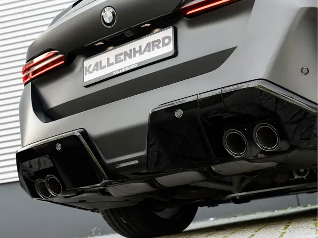 BMW M5 view 14