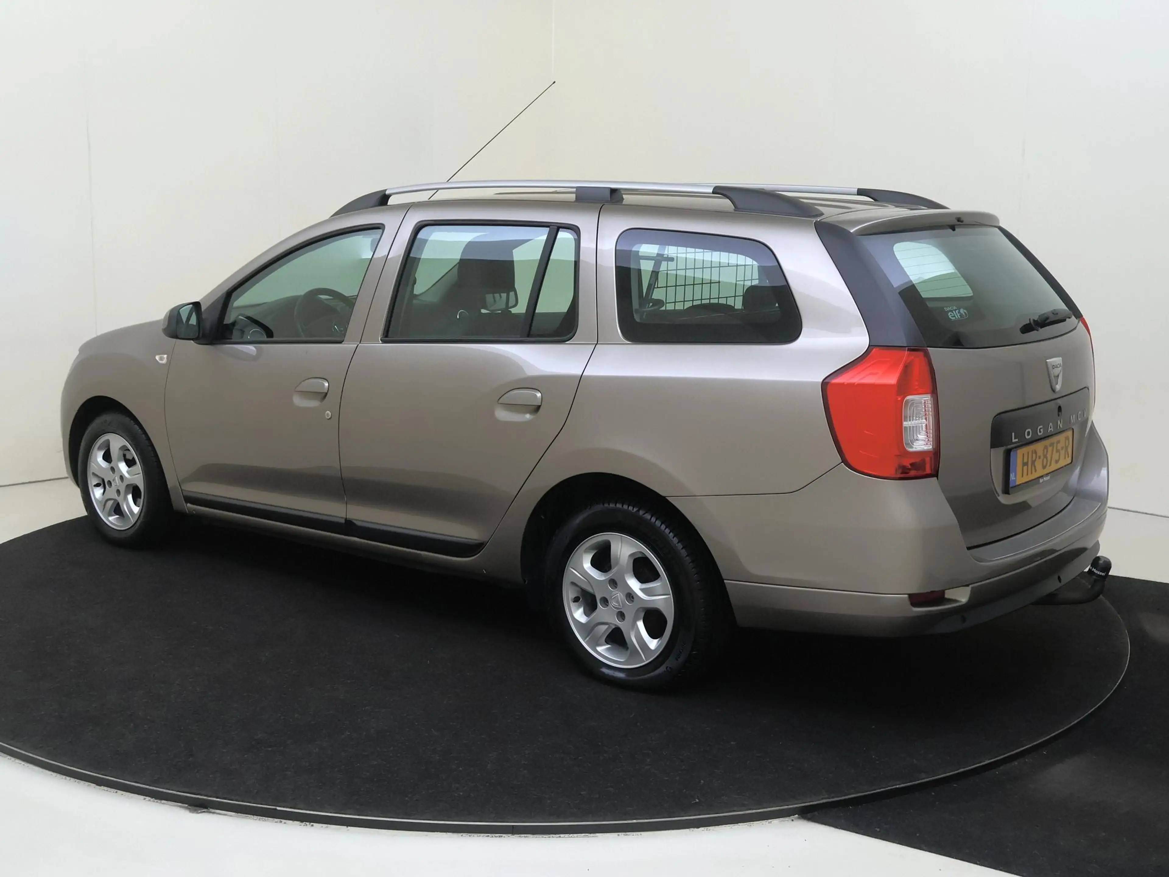 Dacia Logan MCV 0.9 TCe Prestige | Trekhaak — photo 3