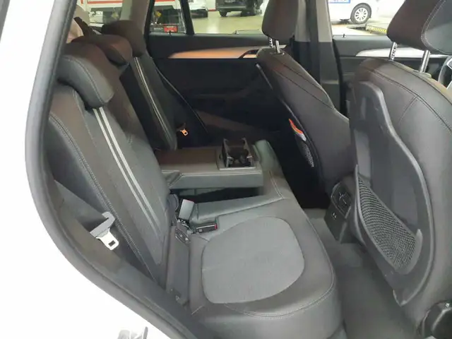 BMW X1 view 13