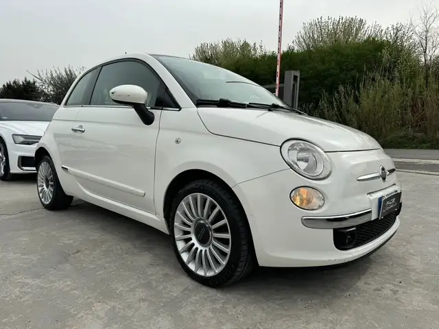 Fiat 500 view 3