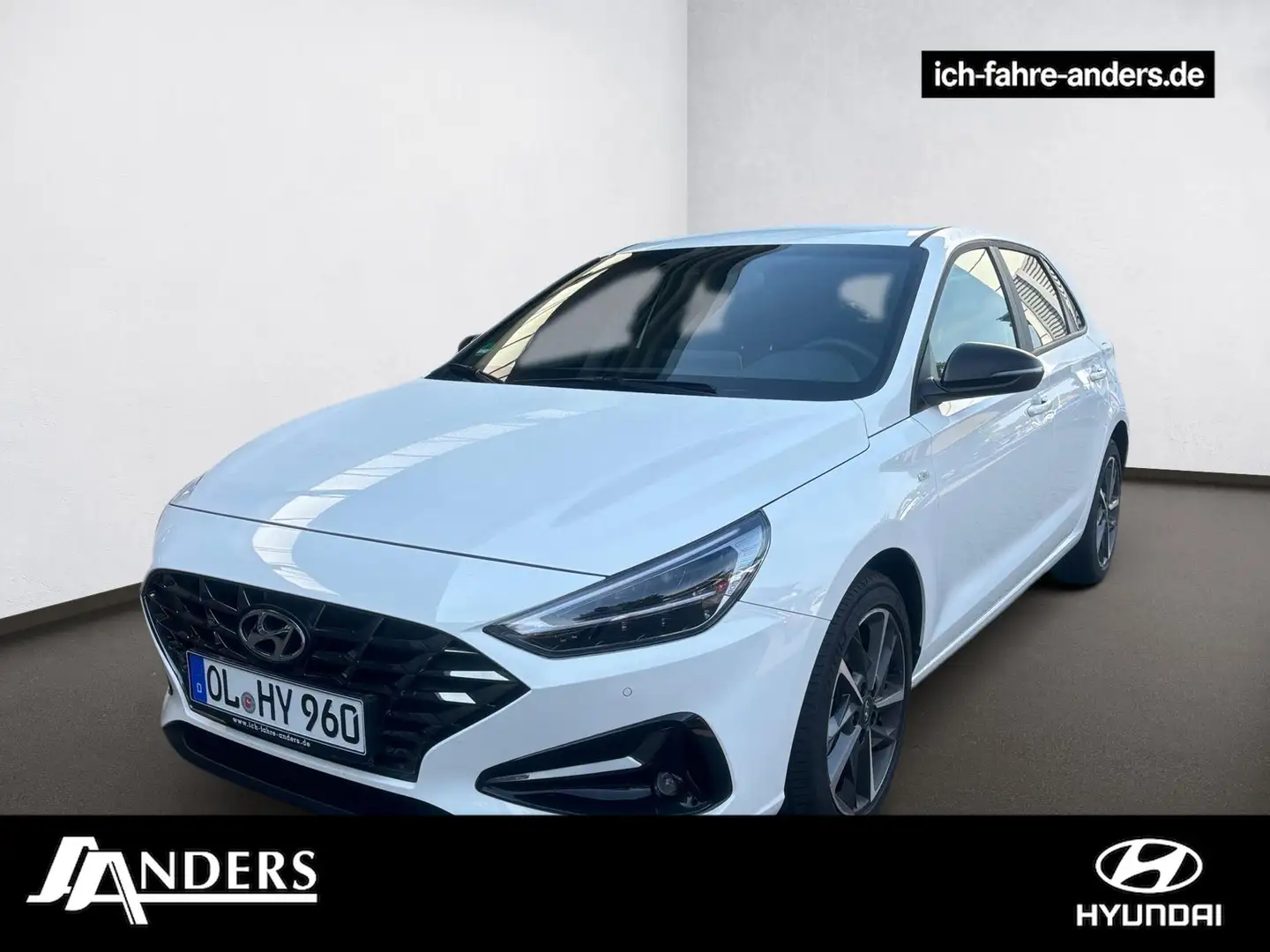 Hyundai i30 1.5 Benzin Advantage +Navi+Kamera+LED+DAB+ Weiß - 1