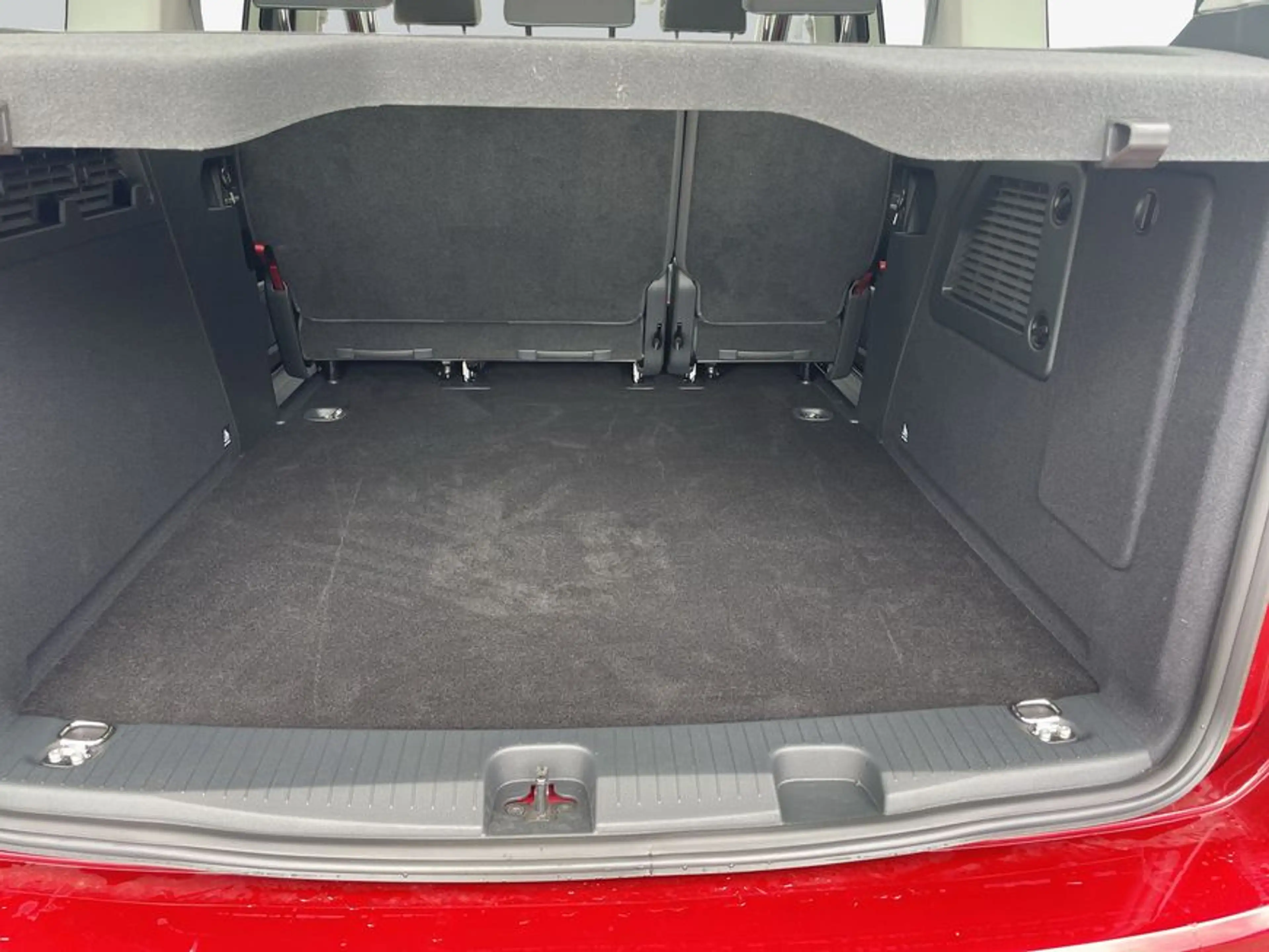 Ford Grand Tourneo Connect 1.5 EcoBoost PHEV Aut. ACTIV — photo 9