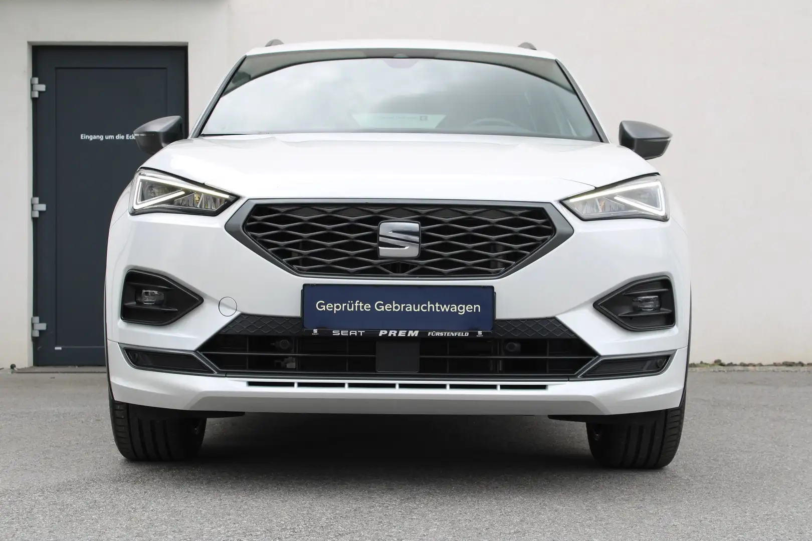 SEAT Tarraco FR eHYBRID "PHEV" 245 DSG mit vielen Extras! Weiß - 1