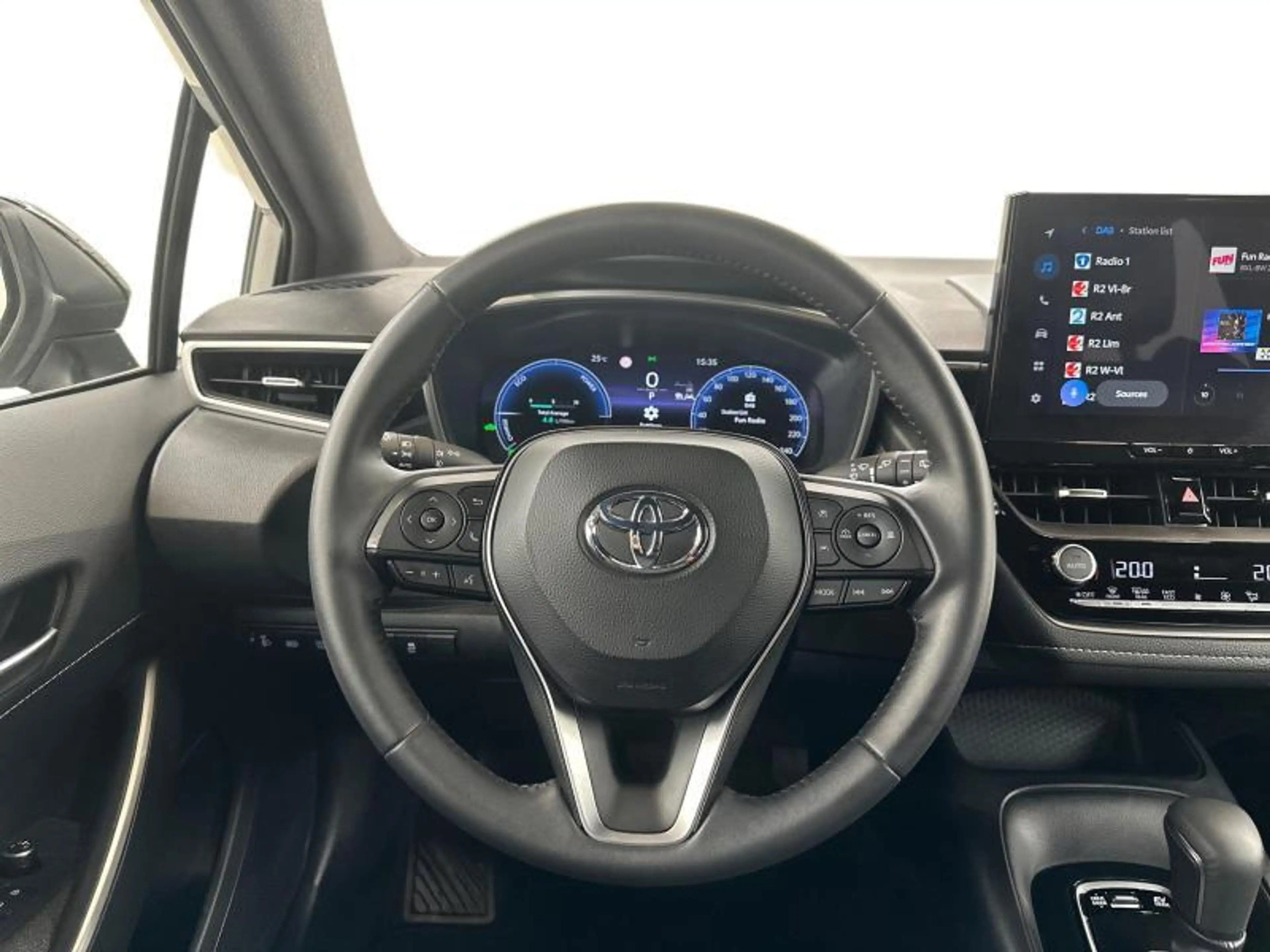 Toyota Corolla TS 140hp HEV Dynamic | carplay | camera — photo 10