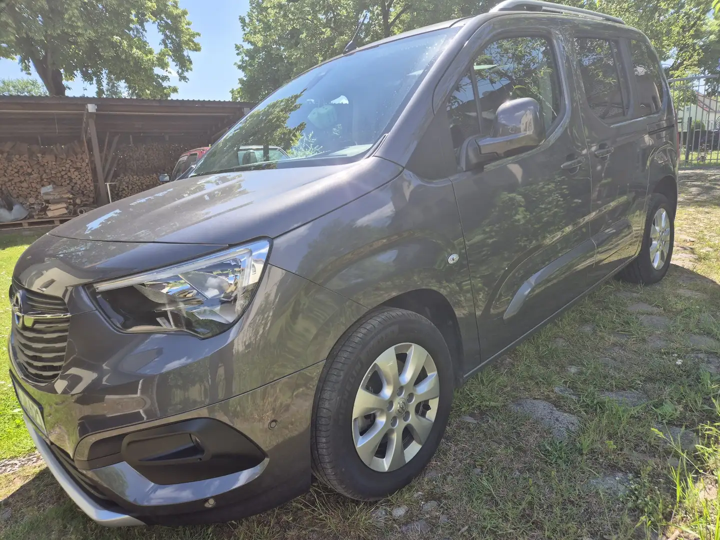 Opel Combo Life Combo Life 1.2 Turbo Automatik Innovation Grau - 2