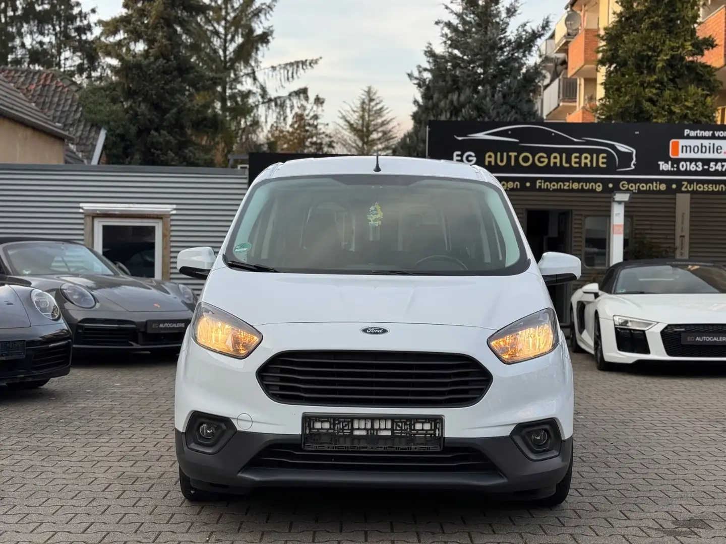 Ford Transit Courier Kombi Trend *1.HAND*Mwst-Ausweis Weiß - 1