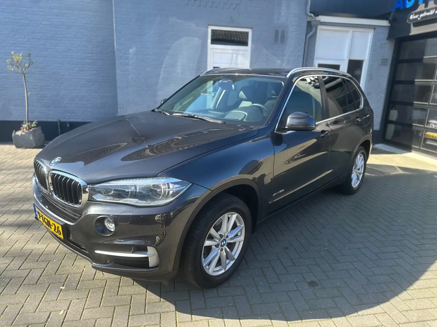 BMW X5 XDrive35i | ELEK TREKHAAK | 7. PERSONEN | TV | HEA Grau - 1