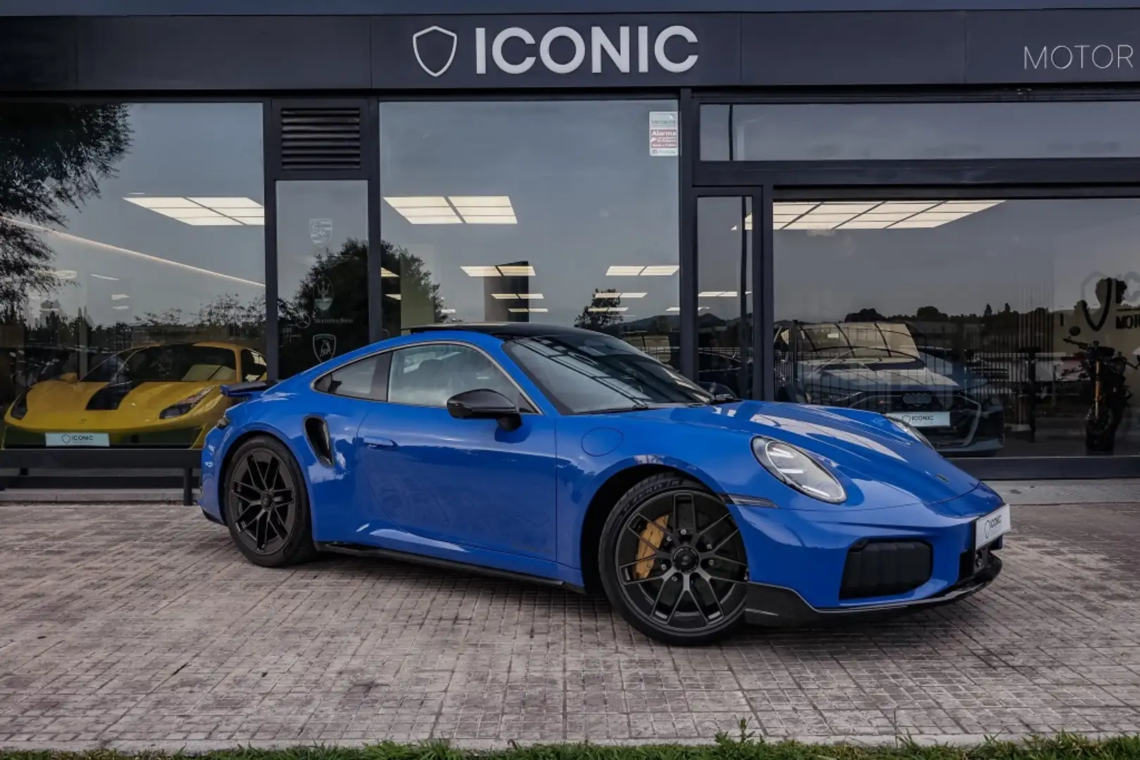 Porsche 911 Turbo S Azul - 1