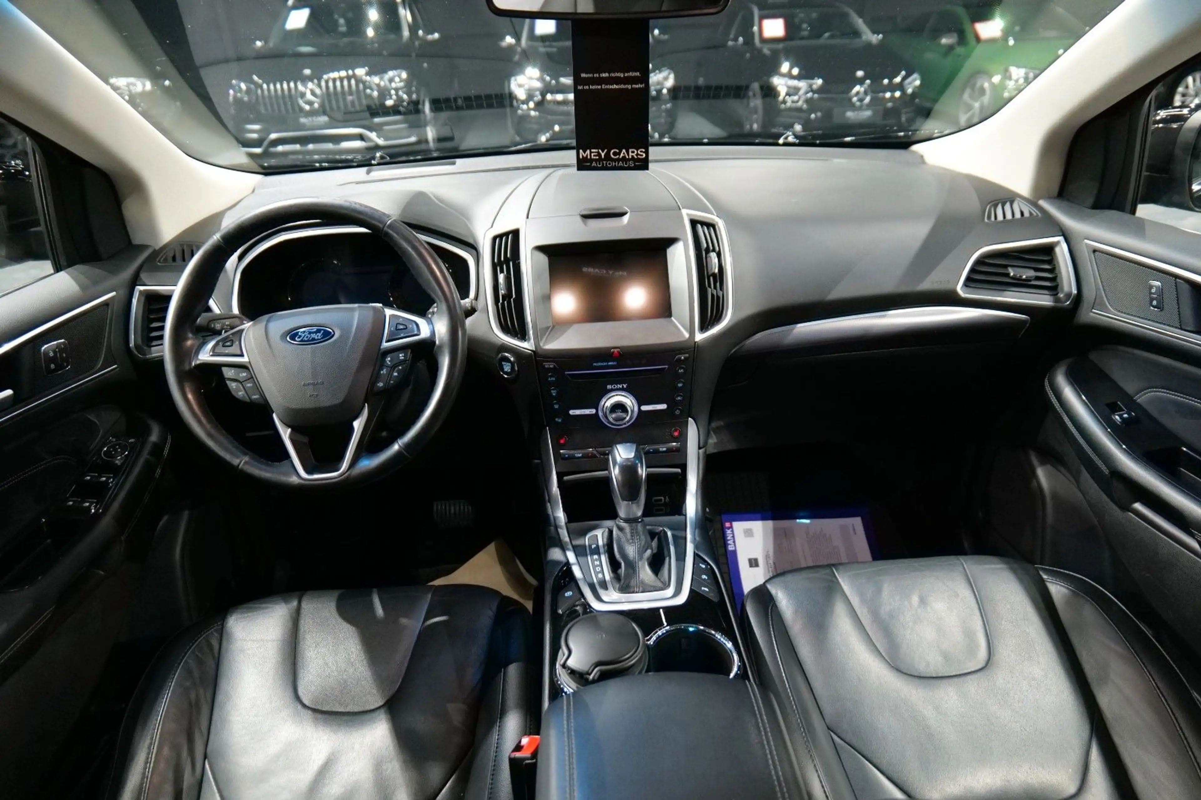 Ford Edge Titanium 4x4 *LED*L-HZG*Spurhalteassistent* — photo 12