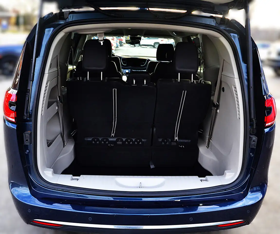 Chrysler Pacifica fotografie Chrysler Pacifica