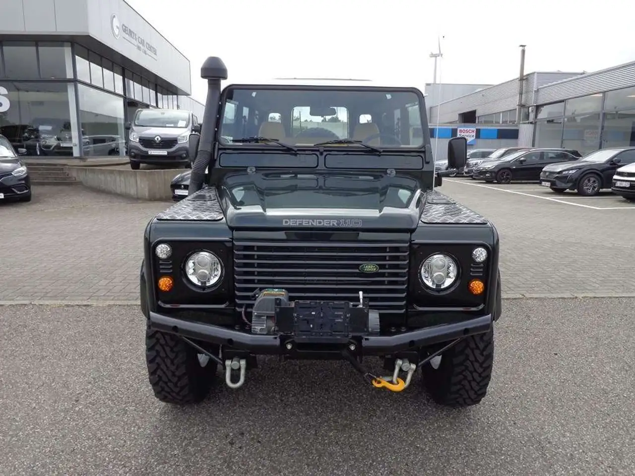 Land Rover Defender TD5 2.5 122pk ! FULL BODY RESTORATION in Perfect c, foto 3