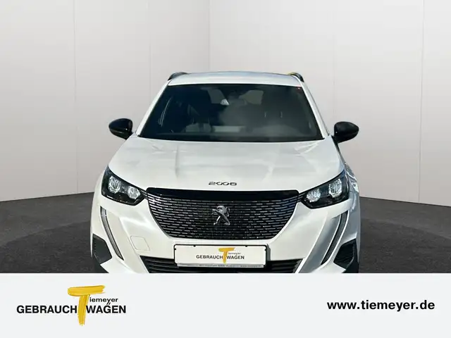 Peugeot 2008 view 2