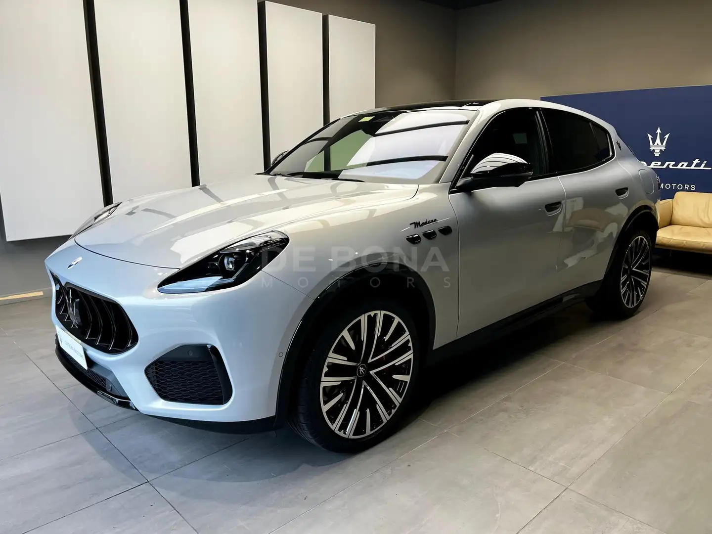 Maserati Grecale 2.0 mhev modena 330cv auto Blanc - 1