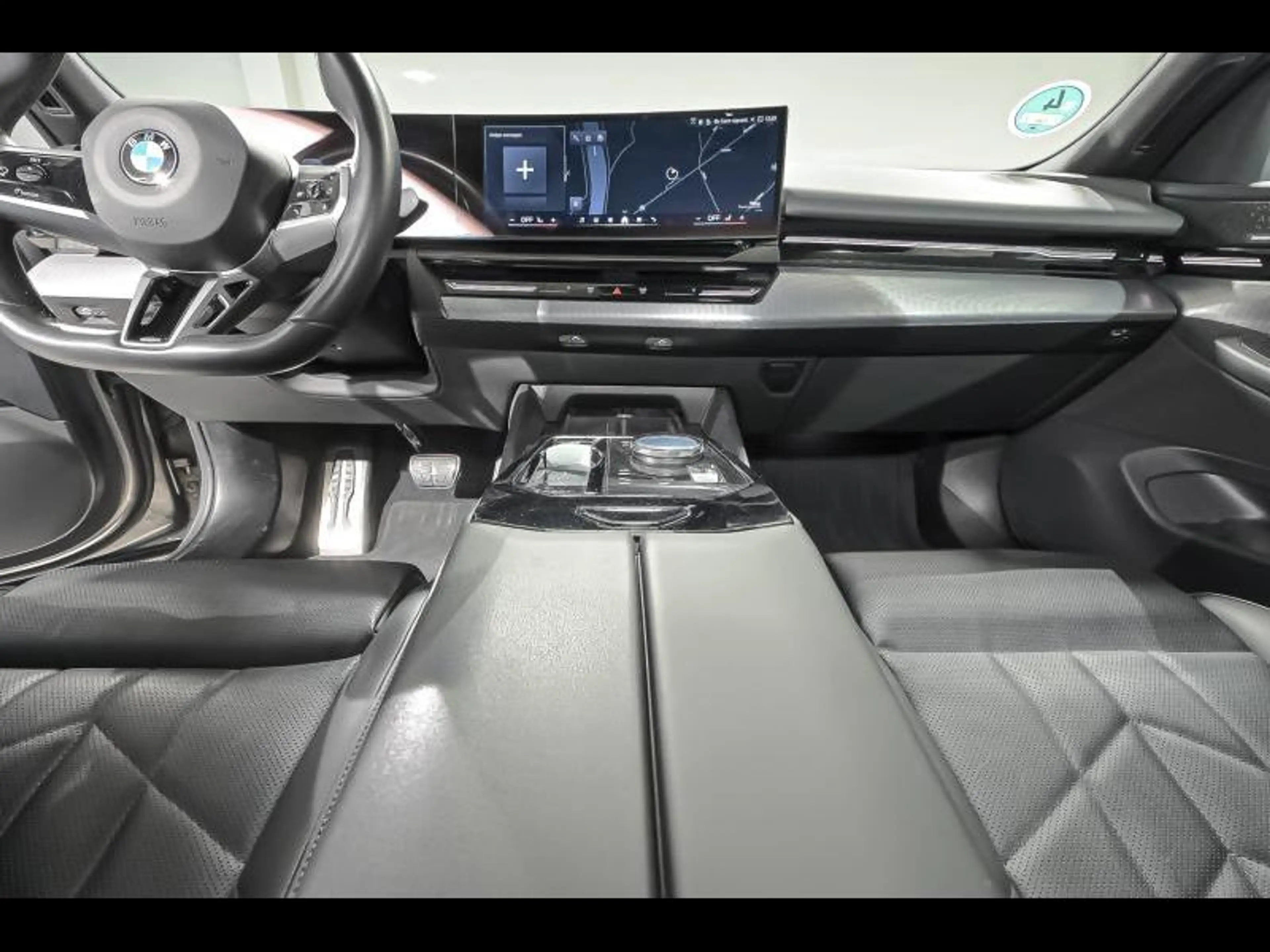 BMW 520 i Berline - MPACKPRO|360CAM|DASS+|COMFORT|H&K|DAB| — photo 7