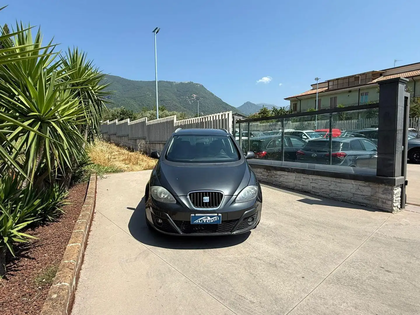 SEAT Altea XL 1.6 TDI 105 CV CR DPF Style Schwarz - 2