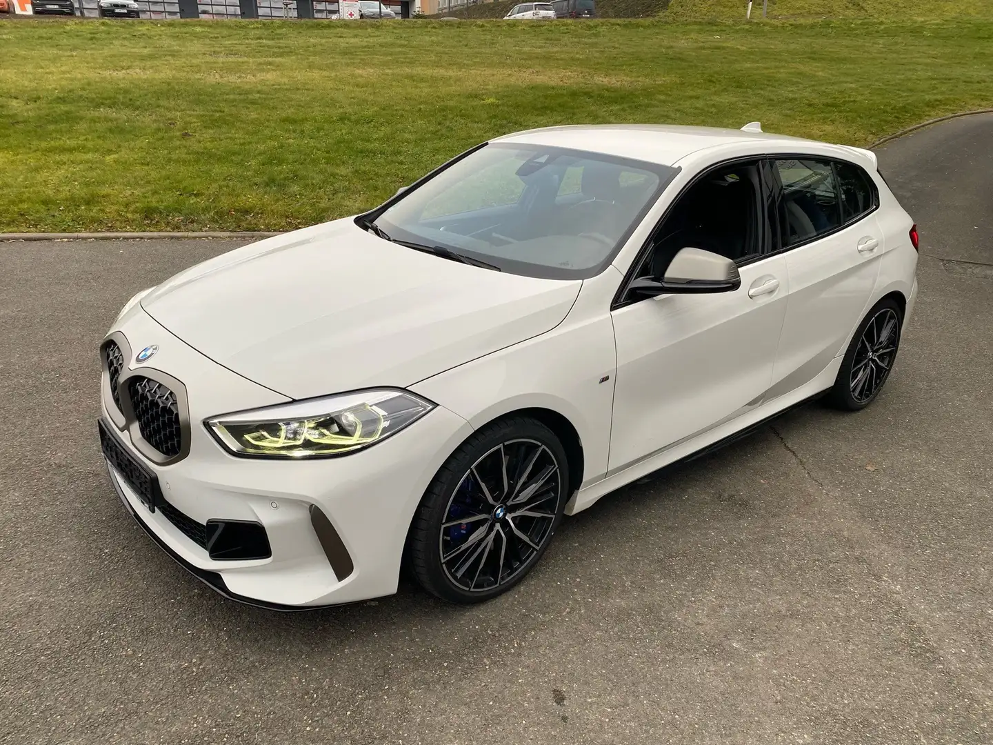 BMW 135 M135i xDrive  xdrive ,AC-SCHNITZER NSD HiFi DAB Weiß - 2
