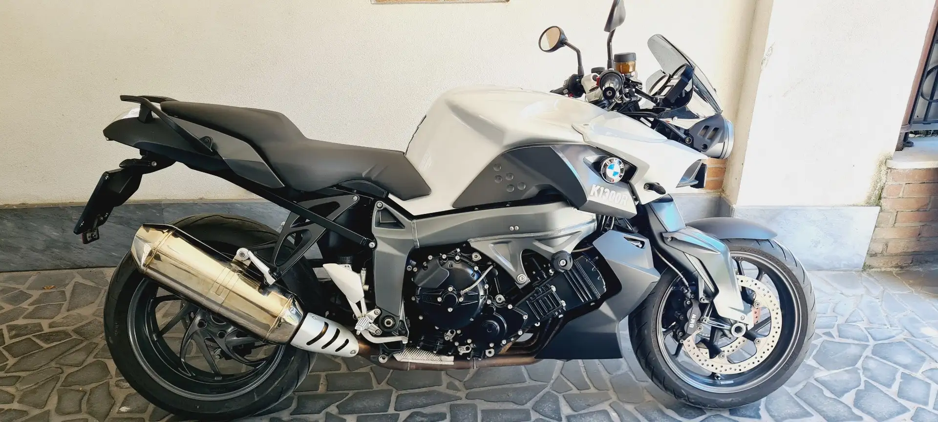 BMW K 1300 R Černá - 1