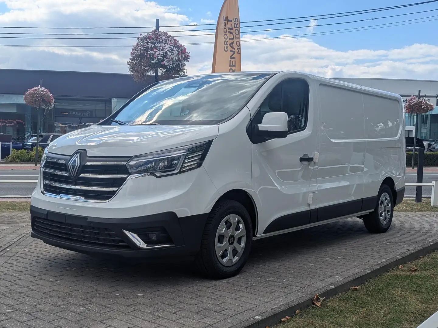 Renault Trafic Trafic 2.0 dCi 29 L2H1 Extra Bílá - 1