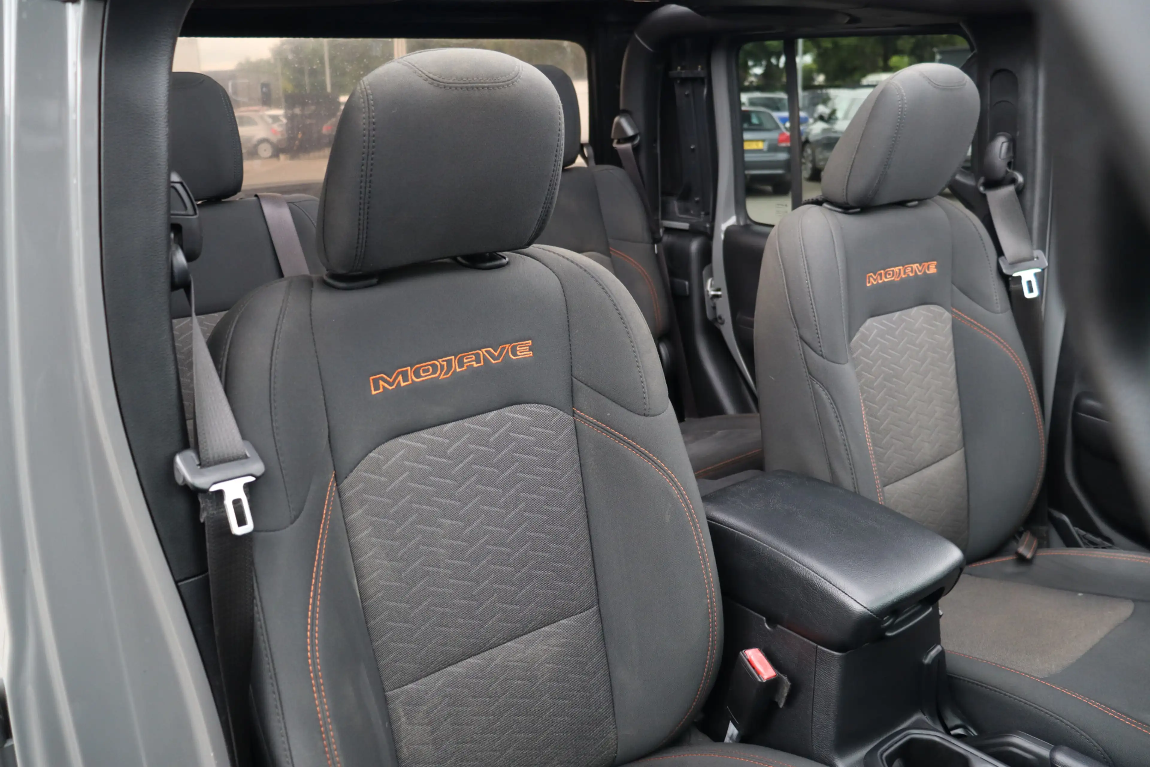 Jeep Gladiator 3.6 V6 Mojave Softtop | Camera | Cruise Control | — photo 13