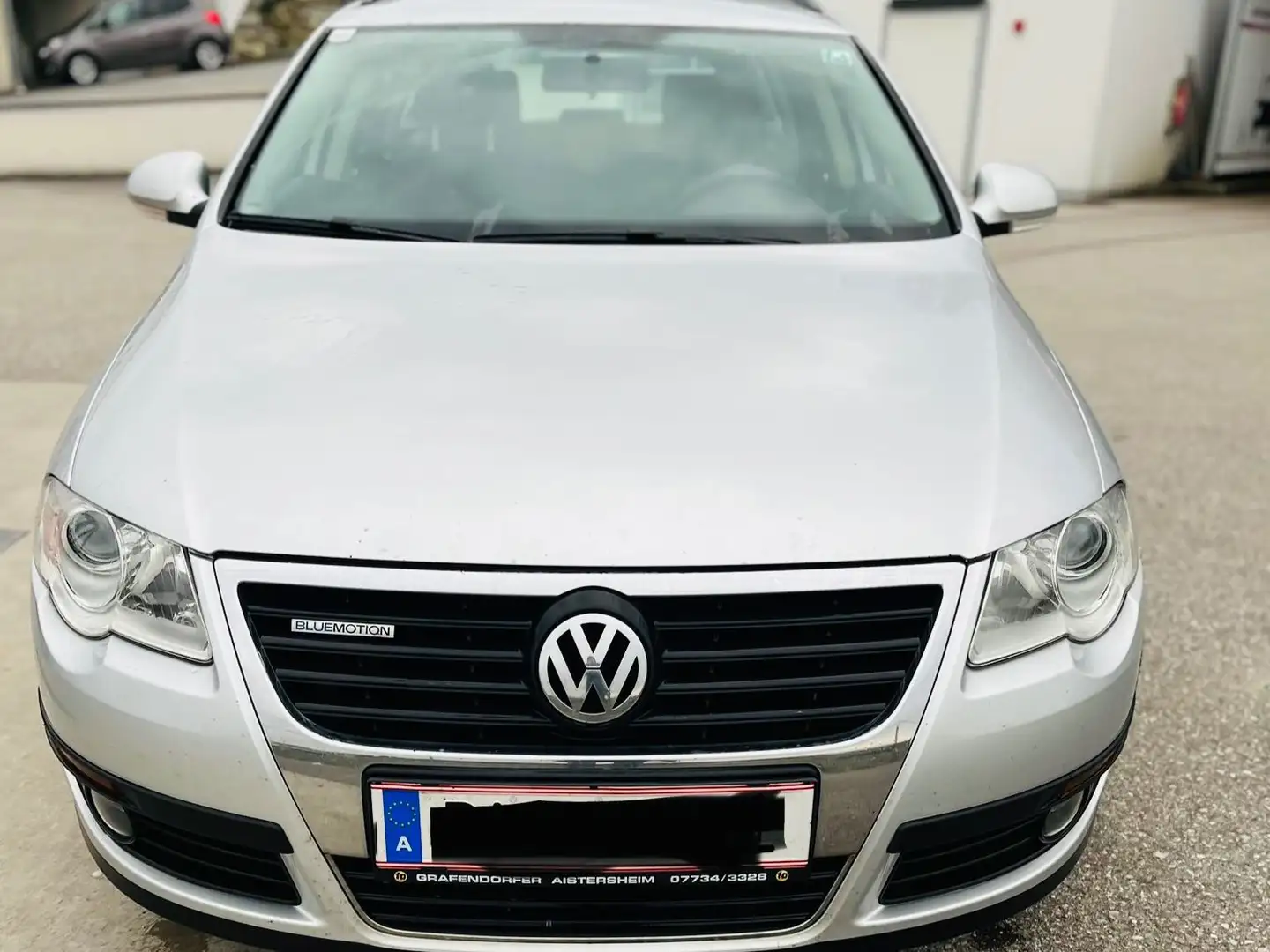 Volkswagen Passat Variant Var. Economy Blue Motion 2,0 TDI DPF Silber - 1