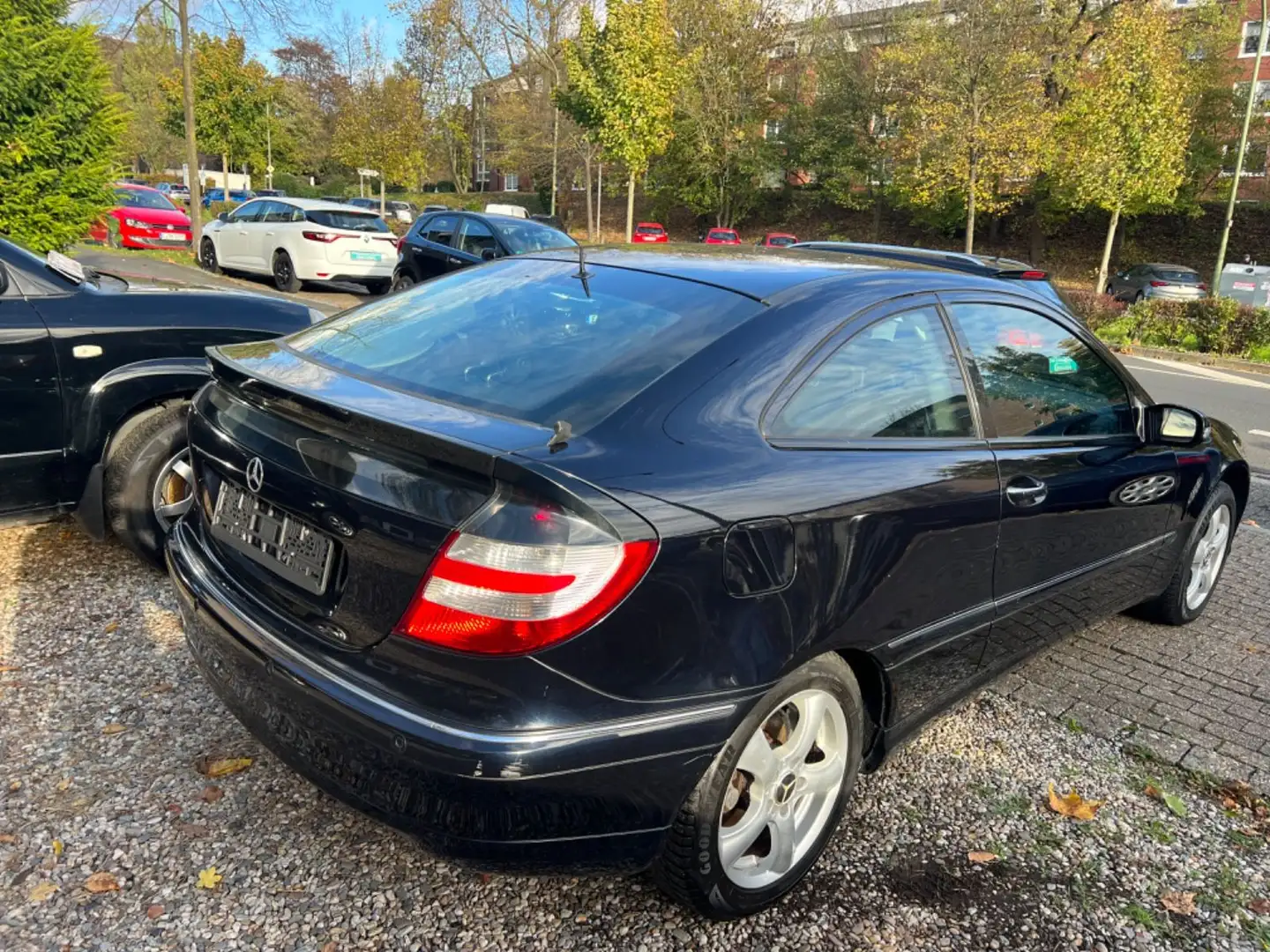 Mercedes-Benz C 180 C -Klasse Sportcoupe*TÜV NEU*AUTOMATIK*TOP Blau - 2