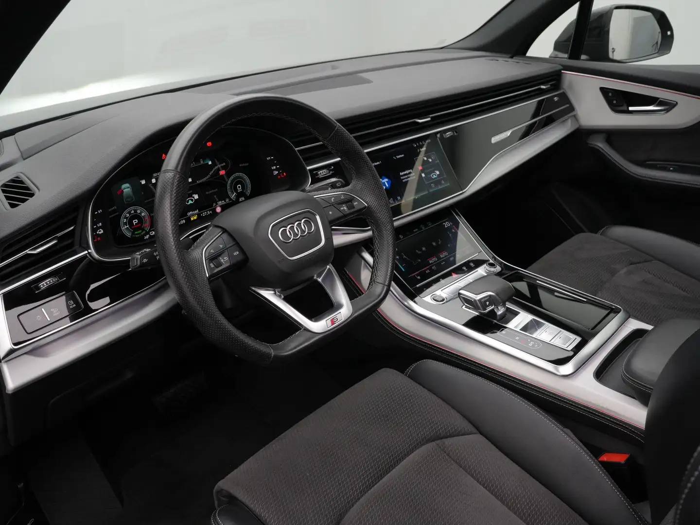 Audi Q7 55 TFSI e 381 pk Tiptronic quattro Pro Line S | Pa Grijs - 2
