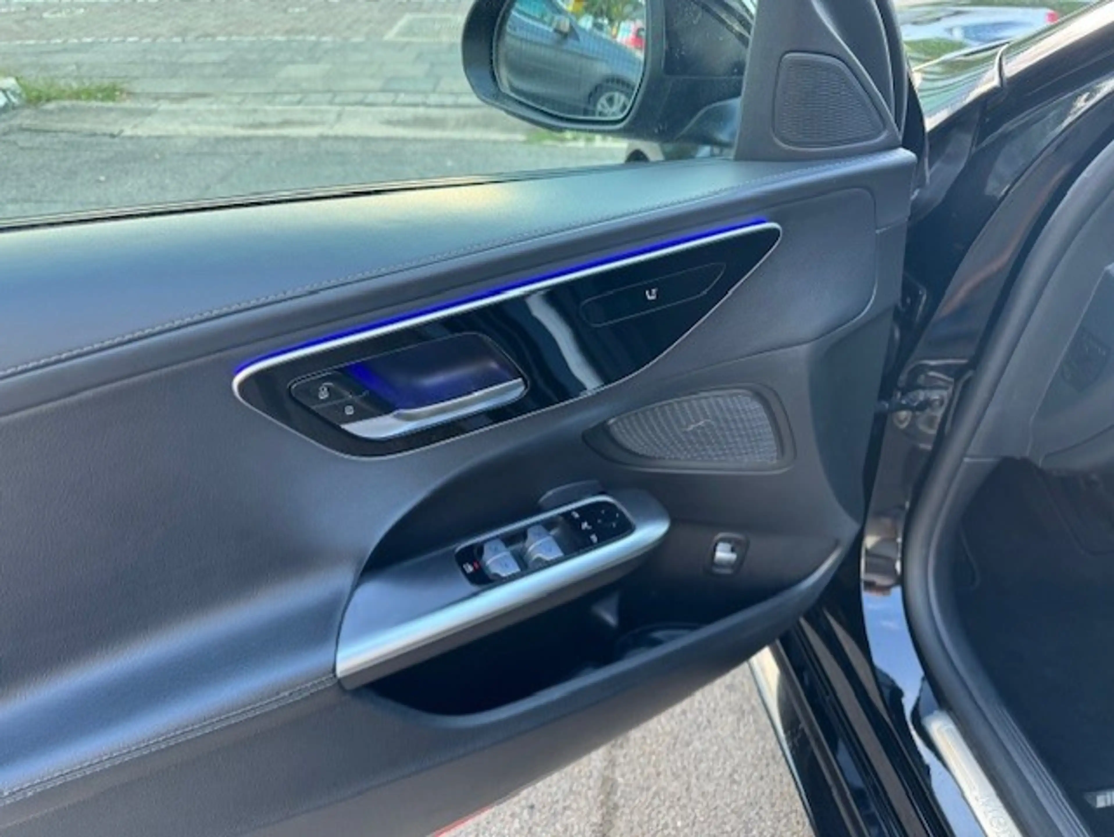 Mercedes-Benz C 200 C 200 d 9G-TRONIC **AMG Line** — photo 11