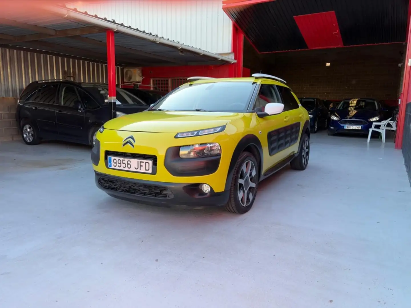 Citroen C4 Cactus 1.6e-HDi Shine ETG6 92 Amarillo - 2