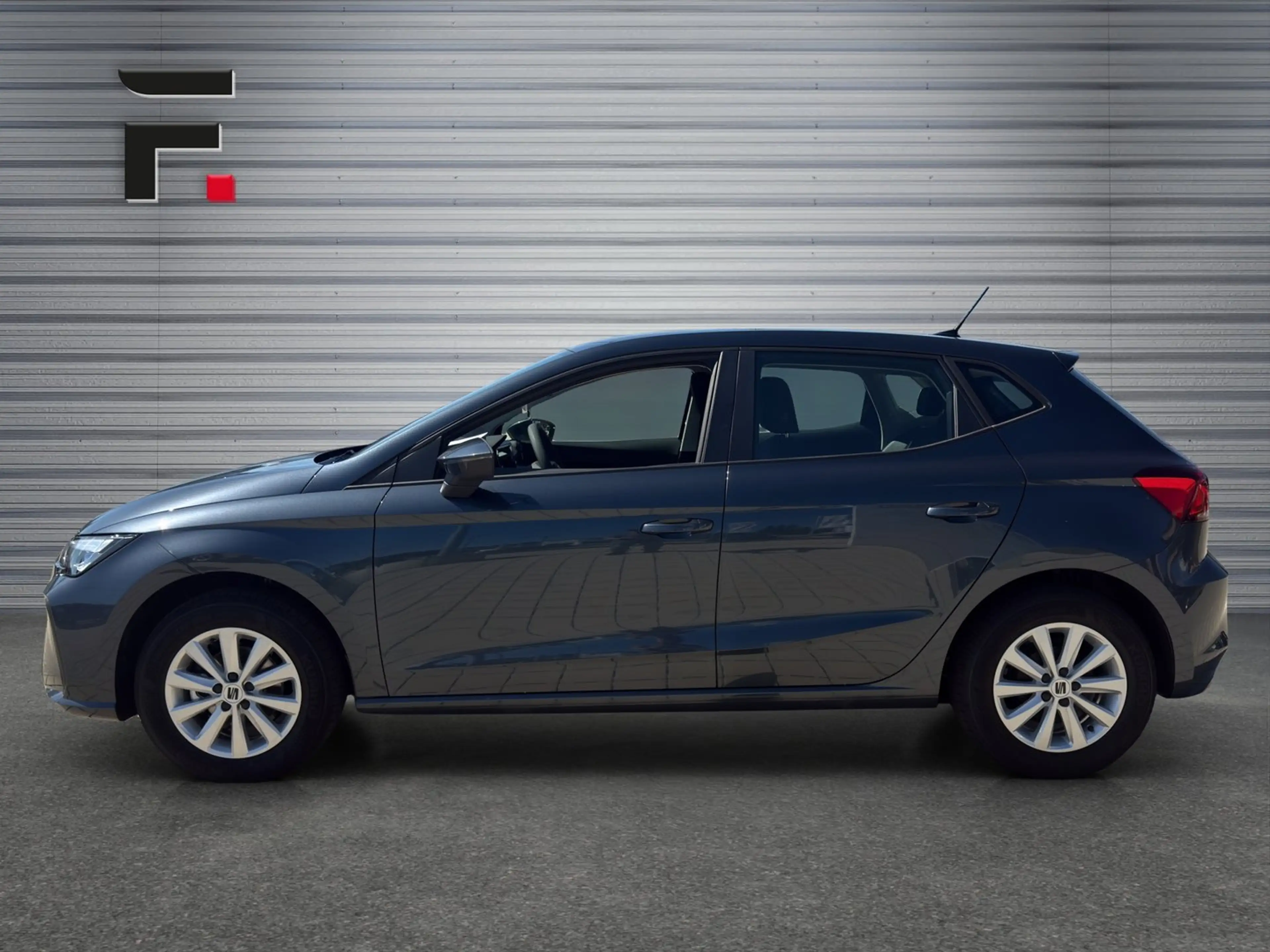 SEAT Ibiza Reference 1.0 TSI 95PS — photo 8