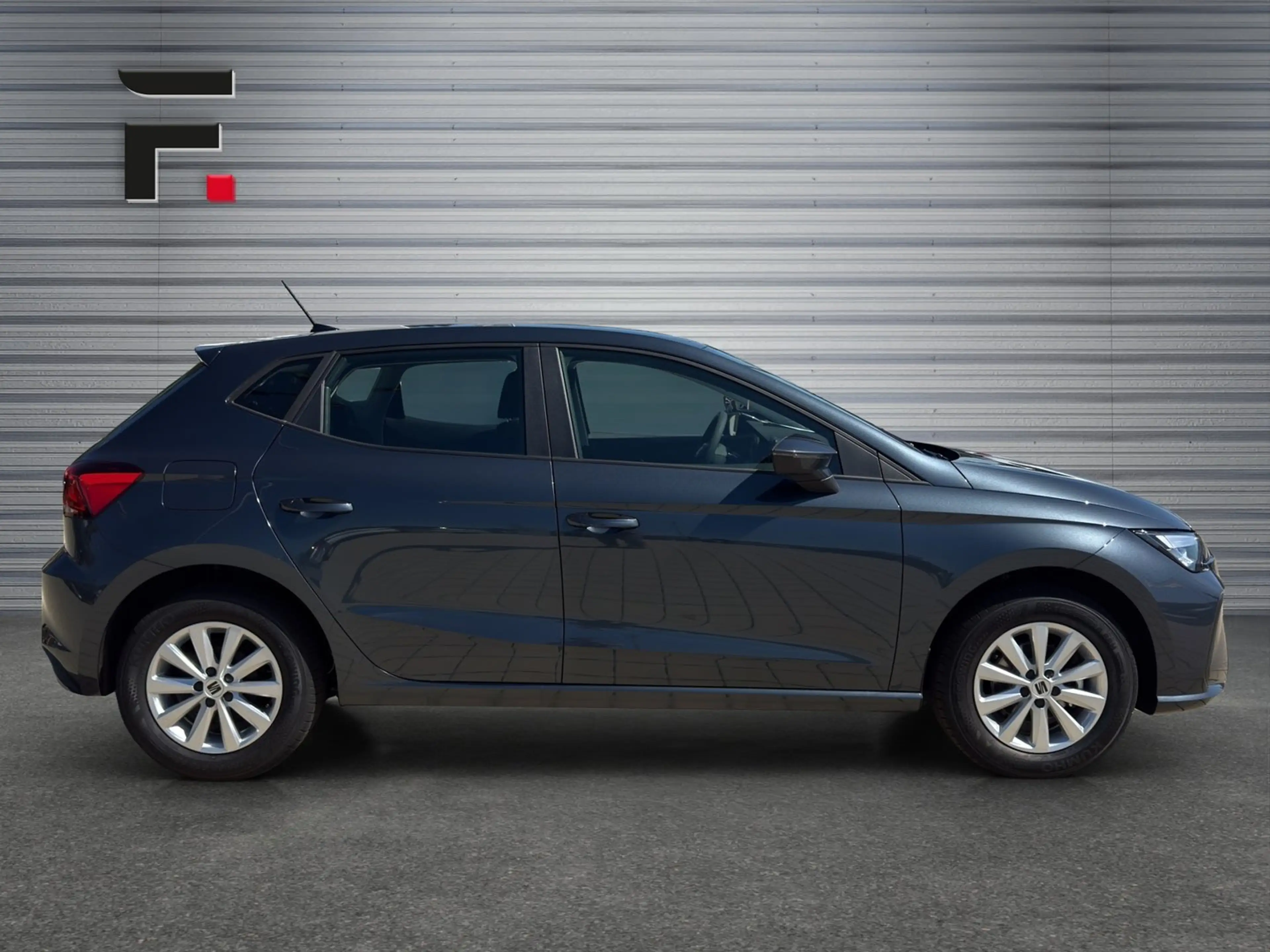 SEAT Ibiza Reference 1.0 TSI 95PS — photo 4