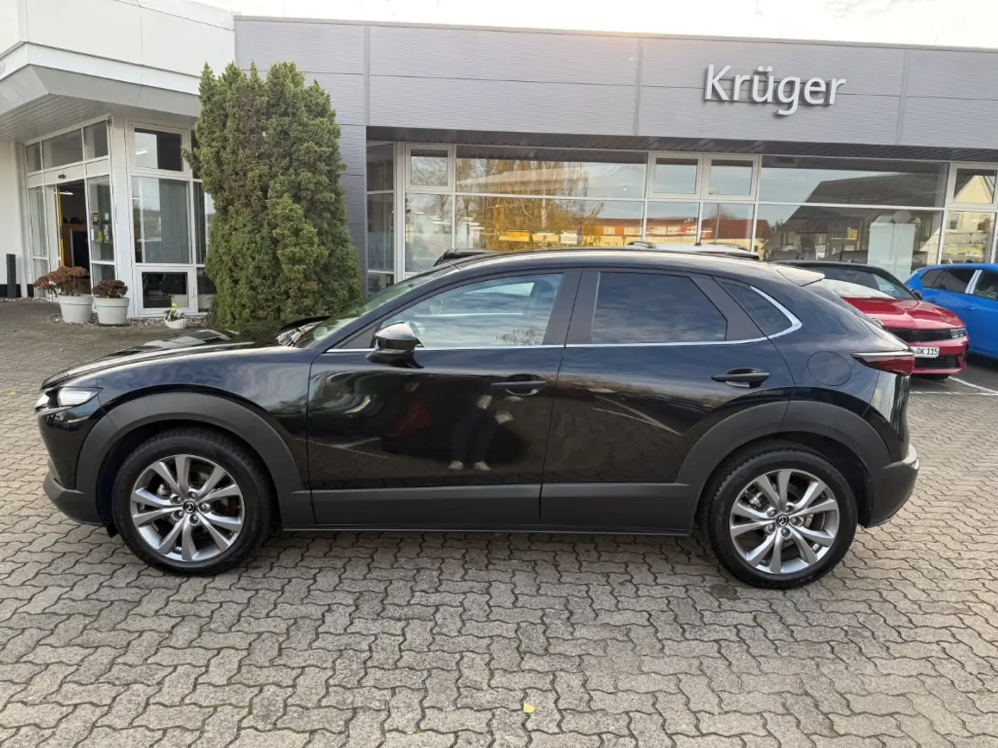 Mazda CX-30 2WD 2.0 SKYACTIV-G M SHZ/LHZ/Kamera/HUD Hybrid Zwart - 2