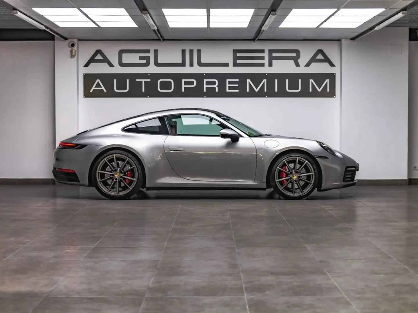 Porsche 911 Carrera 4S Gris - 2