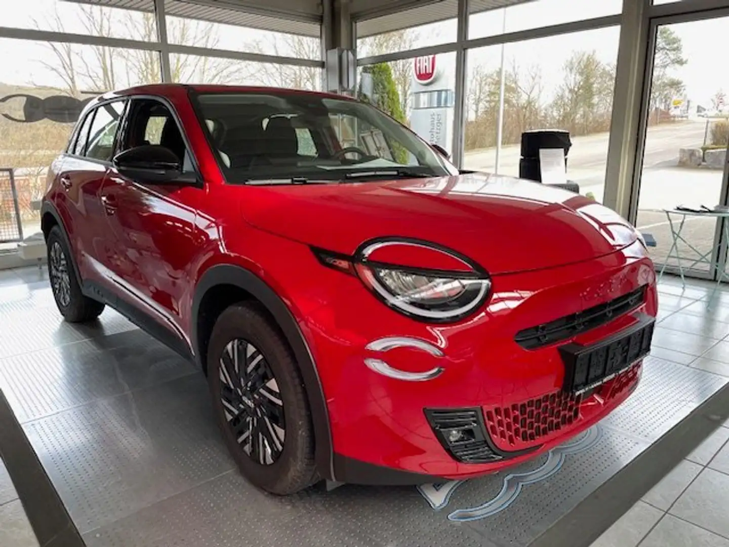 Fiat 600e 115 kW (156PS) Red Akku 54kWh Czerwony - 2
