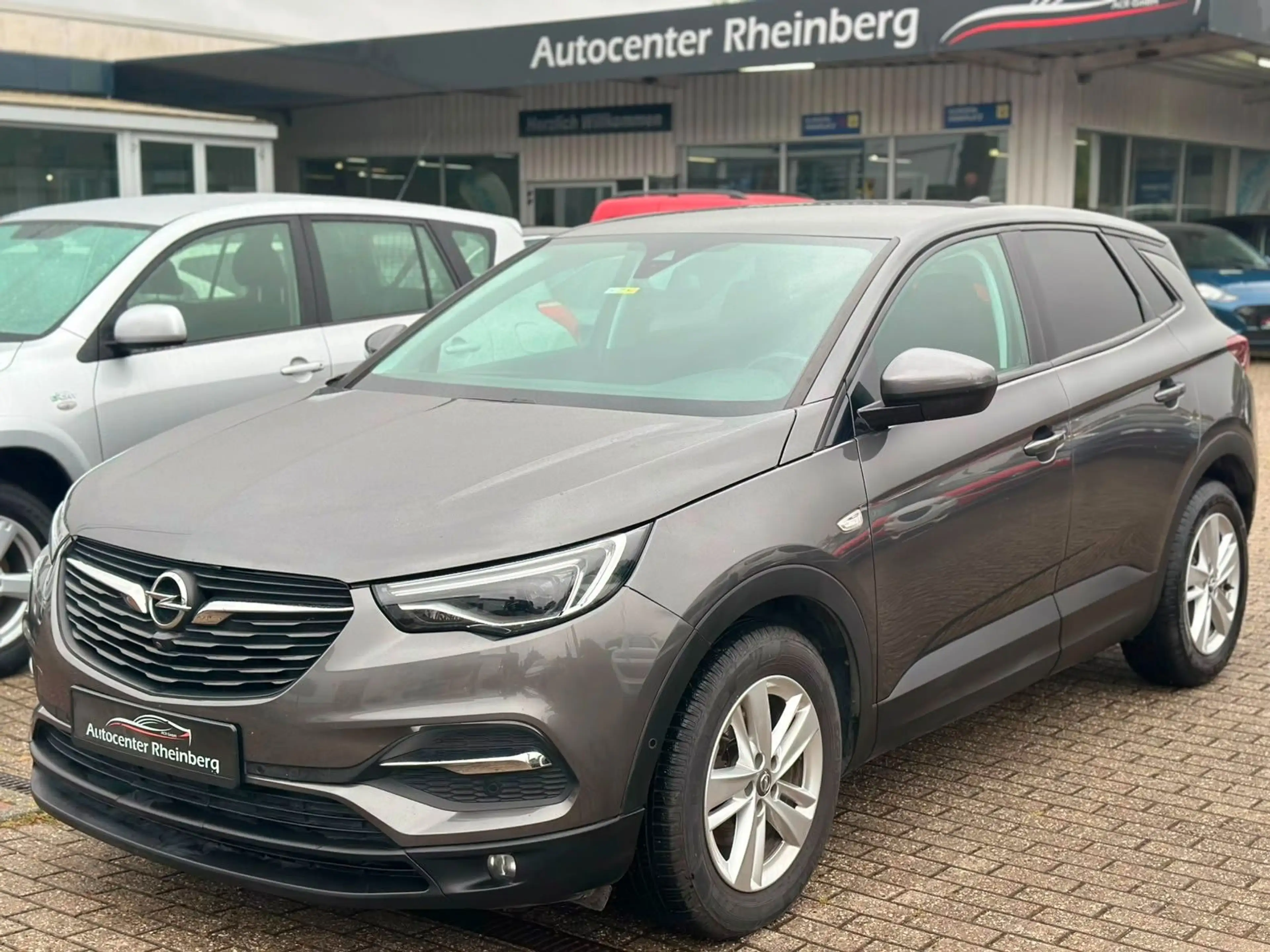 Opel Crossland X Grandland Business Edition 1.5